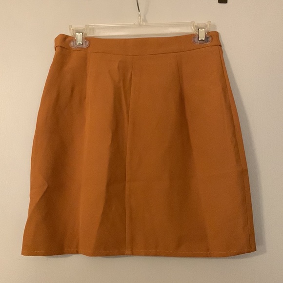 BRAND NEW Missguided Camel Mini Skirt - Tall - Size 6 - Picture 3 of 5